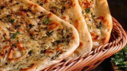Picture of Garlic cheese Naan